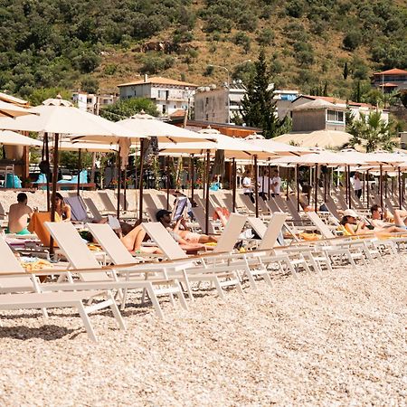 Rapo'S Resort Hotel Himare Exterior photo